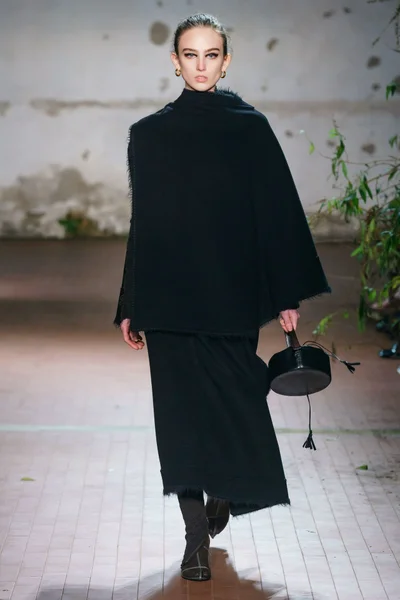 Look 46